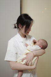 -童谣里医疗级月子中心(独栋湖景店)