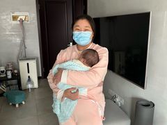 -苏州雏渐肥月嫂