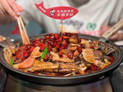 -辣尚瘾·烤鱼·新川菜(牡丹园直营店)