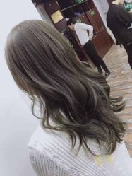 -镁连社·美联社