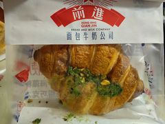 -红星前进面包牛奶公司(君太店)