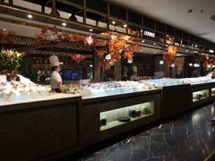 -半岛翡丽海鲜自助餐厅(观风亭店)