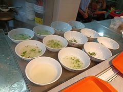 -周震馄饨(雅达阳羡溪山店)