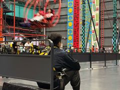 -极限PLAY运动娱乐新世界·团建派对表演休闲馆·室内高空游乐园