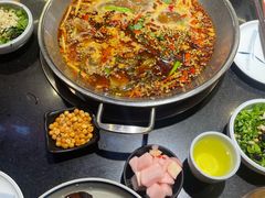 -小饕荟雅安贡椒鱼鲜馆(广福桥店)