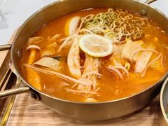 -超级泰·泰式麻辣烫(南京商厦店)