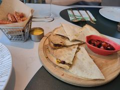 -ins森林童话餐厅coffee&bistro