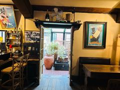 -古董花园(思南路42弄小区店)