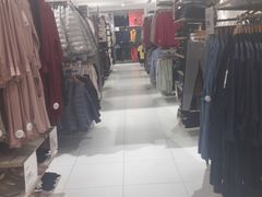 -优衣库(广州天河领展广场店)