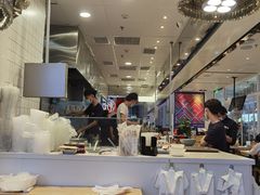-俏凤凰(美林M·LIVE天地东座店)