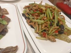 -钟记陕南菜·煎锅鱼(红专南路店)