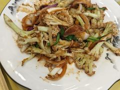 -雪湖煜辰鱼头老店(雪野湖店)