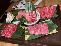 -炼火烤肉店