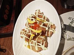 香酥清芥末蟹子虾丸子-一沙一城·岩烤牛扒(深圳首店)