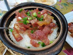 腊味煲仔饭-芳姨广东砂锅粥(张庄路店)