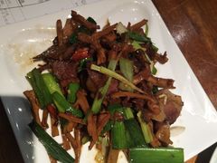 -黑鸡小馆(金源店)
