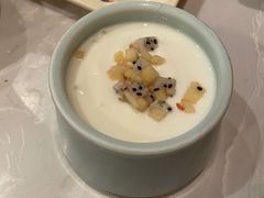 水果酸奶杯-七八冷面·延边朝鲜族美食(欢乐谷店)