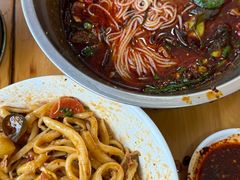 -王菊美食街·王菊面馆(总店)