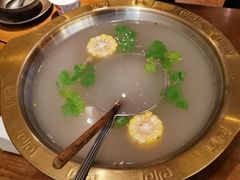 -天成·潮州牛肉脆肉鱼生蚝自助火锅