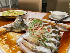 清蒸武昌鱼-莲餐厅·湖北菜·藕汤是头牌(愚园路店)