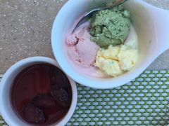 -亮马河饭店翠雅咖啡厅