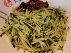 -六泰居·尔滨地标·东北菜(松北店)