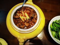 茸汁醇香排骨-何氏排骨(左家塘店)