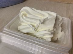 -小牛官鲜奶老冰糕(金广超市店)