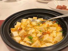 蟹粉豆腐煲-和平饭店·龙凤厅 Dragon Phoenix