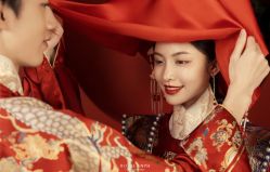 -挪娅婚纱摄影皇家会所