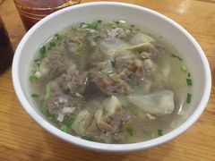 牛肉馄饨-老新隆牛肉锅贴(新街口店)