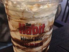 -The Habit Burger Grill 哈比特汉堡(爱琴海店)