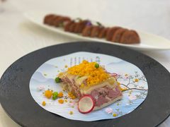 咸蛋黄肴肉-鸿运酒楼