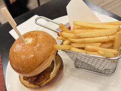 -WOLFGANG PUCK KITCHEN & BAR(迪士尼小镇店)