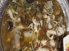 -有红鸡毛店·川菜(建设路店)