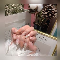 -米小兔美甲美睫