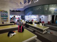 -冰纷万象滑冰场(深圳万象城店)