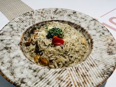 -露露家咖啡店