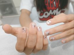 -赢韵美甲美睫瑞士净斑中心