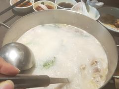 -捞王锅物料理(上海世茂广场店)