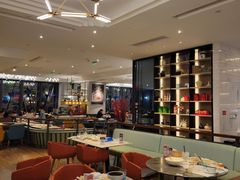 -港丽餐厅(高德置地店)