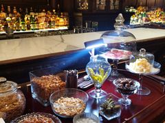 -LONG BAR 廊吧(外滩华尔道夫酒店)