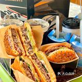 新品！我只服麦当劳🍔！打工人的厚牛堡已出击