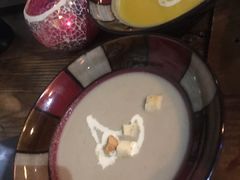 蘑菇汤-SISTERS BAR RESTAURANT川意酒馆(嘉善老市H楼店)