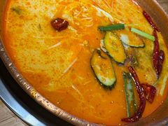 -洱火云南酸菜牛肉火锅(石景山当代商城店)