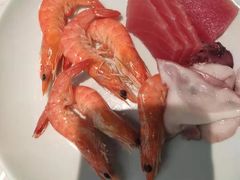-绿岛港轩海鲜烤肉涮锅自助餐厅
