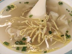 -小杨生煎(白玉兰广场店)