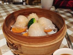 -新大咀港式茶餐厅(宝山万达店)