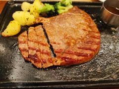 -必胜客(砂之船中东奥莱店)