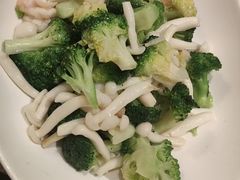 -吕氏焗小鲜•海鲜青岛菜(八大关店)